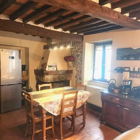 Casa Dell 'vista Gorgeous Remodeled Stone In Rural Northern Tuscany 펜션 Monti di Villa