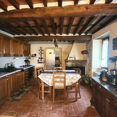 Casa Dell 'vista Gorgeous Remodeled Stone In Rural Northern Tuscany *