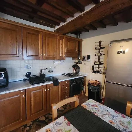 펜션 Casa Dell 'vista Gorgeous Remodeled Stone In Rural Northern Tuscany Monti di Villa